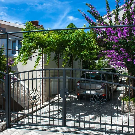 Daniela Apartmán *