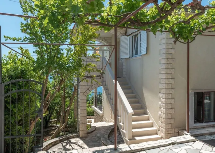 Daniela Apartment Trogir